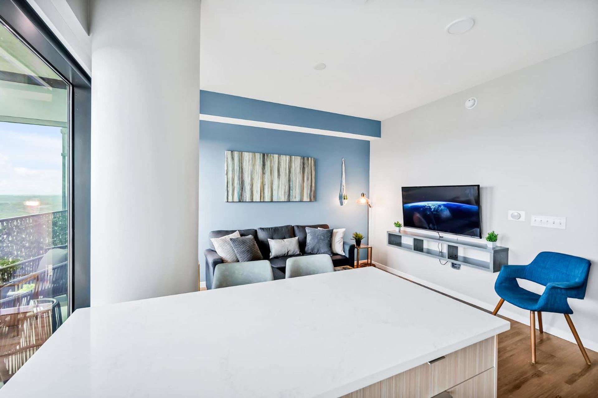 High-Rise Apt Raleigh Free Parking & Sunset View 1 Exterior photo